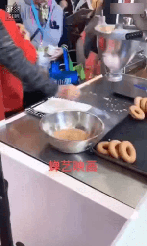 81c536559d5750ece75747766cc88762_1630309853_1433.gif